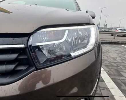 Коричневий Рено Сандеро СтепВей, об'ємом двигуна 0.9 л та пробігом 96 тис. км за 10400 $, фото 13 на Automoto.ua