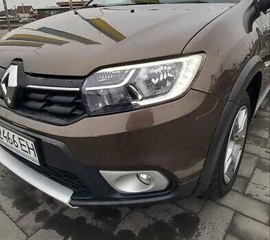 Коричневий Рено Сандеро СтепВей, об'ємом двигуна 0.9 л та пробігом 96 тис. км за 10400 $, фото 11 на Automoto.ua