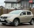 Коричневий Рено Сандеро СтепВей, об'ємом двигуна 0.9 л та пробігом 64 тис. км за 10800 $, фото 7 на Automoto.ua