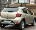 Коричневий Рено Сандеро СтепВей, об'ємом двигуна 0.9 л та пробігом 64 тис. км за 10800 $, фото 36 на Automoto.ua