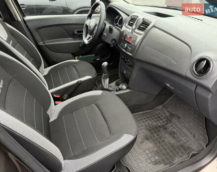 Коричневий Рено Сандеро СтепВей, об'ємом двигуна 1.46 л та пробігом 81 тис. км за 11900 $, фото 19 на Automoto.ua