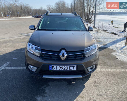 Коричневий Рено Сандеро СтепВей, об'ємом двигуна 0.9 л та пробігом 16 тис. км за 10500 $, фото 2 на Automoto.ua