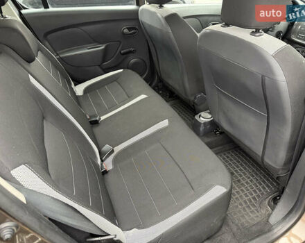 Коричневий Рено Сандеро СтепВей, об'ємом двигуна 1.46 л та пробігом 81 тис. км за 11900 $, фото 18 на Automoto.ua