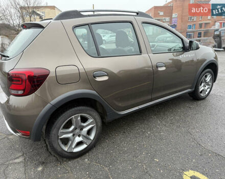 Коричневий Рено Сандеро СтепВей, об'ємом двигуна 1.46 л та пробігом 81 тис. км за 11900 $, фото 5 на Automoto.ua