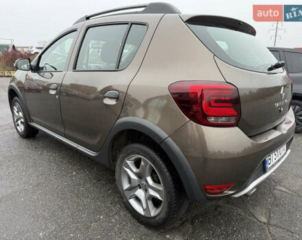 Коричневий Рено Сандеро СтепВей, об'ємом двигуна 1.46 л та пробігом 81 тис. км за 11900 $, фото 8 на Automoto.ua