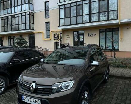 Коричневый Рено Сандеро СтэпВэй, объемом двигателя 0.9 л и пробегом 37 тыс. км за 10700 $, фото 1 на Automoto.ua