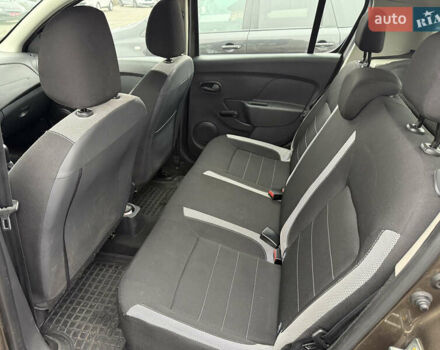 Коричневий Рено Сандеро СтепВей, об'ємом двигуна 1.46 л та пробігом 81 тис. км за 11900 $, фото 16 на Automoto.ua
