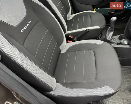 Коричневий Рено Сандеро СтепВей, об'ємом двигуна 1.46 л та пробігом 81 тис. км за 11900 $, фото 20 на Automoto.ua