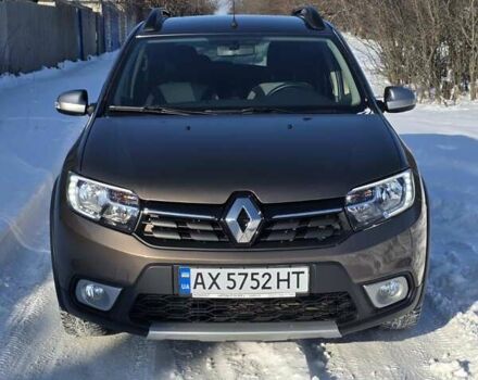 Коричневый Рено Сандеро СтэпВэй, объемом двигателя 1.46 л и пробегом 49 тыс. км за 12100 $, фото 1 на Automoto.ua