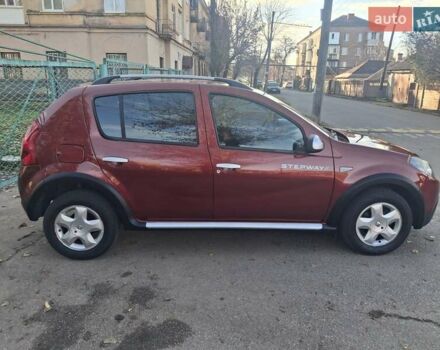 Красный Рено Сандеро СтэпВэй, объемом двигателя 1.6 л и пробегом 160 тыс. км за 6450 $, фото 5 на Automoto.ua