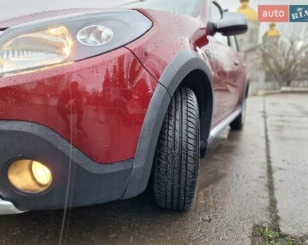 Красный Рено Сандеро СтэпВэй, объемом двигателя 1.6 л и пробегом 102 тыс. км за 6600 $, фото 8 на Automoto.ua