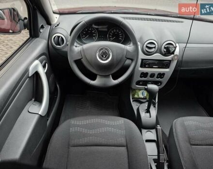 Красный Рено Сандеро СтэпВэй, объемом двигателя 1.6 л и пробегом 75 тыс. км за 7500 $, фото 20 на Automoto.ua