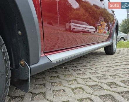 Красный Рено Сандеро СтэпВэй, объемом двигателя 1.6 л и пробегом 75 тыс. км за 7500 $, фото 10 на Automoto.ua