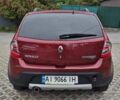 Красный Рено Сандеро СтэпВэй, объемом двигателя 1.6 л и пробегом 75 тыс. км за 7500 $, фото 2 на Automoto.ua