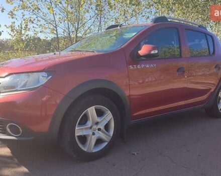 Красный Рено Сандеро СтэпВэй, объемом двигателя 1.6 л и пробегом 166 тыс. км за 7100 $, фото 3 на Automoto.ua