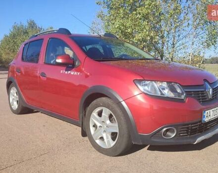 Красный Рено Сандеро СтэпВэй, объемом двигателя 1.6 л и пробегом 166 тыс. км за 7100 $, фото 1 на Automoto.ua