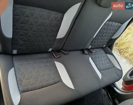 Червоний Рено Сандеро СтепВей, об'ємом двигуна 1.46 л та пробігом 95 тис. км за 8800 $, фото 36 на Automoto.ua