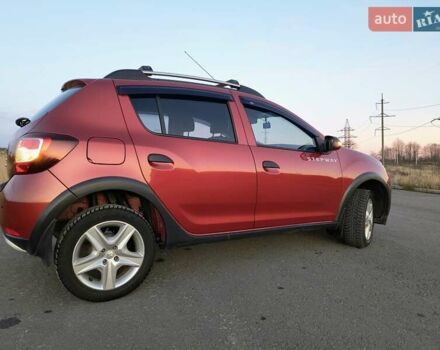 Червоний Рено Сандеро СтепВей, об'ємом двигуна 1.46 л та пробігом 95 тис. км за 8800 $, фото 13 на Automoto.ua