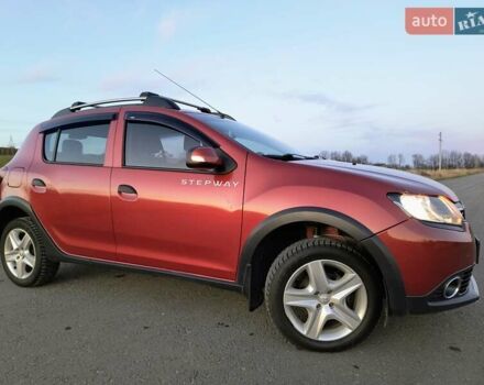 Червоний Рено Сандеро СтепВей, об'ємом двигуна 1.46 л та пробігом 95 тис. км за 8800 $, фото 10 на Automoto.ua