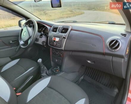 Червоний Рено Сандеро СтепВей, об'ємом двигуна 1.46 л та пробігом 95 тис. км за 8800 $, фото 31 на Automoto.ua