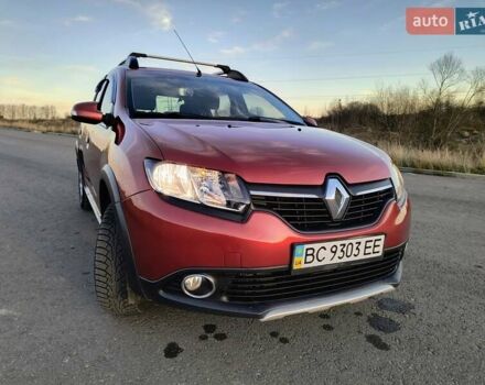 Червоний Рено Сандеро СтепВей, об'ємом двигуна 1.46 л та пробігом 95 тис. км за 8800 $, фото 8 на Automoto.ua