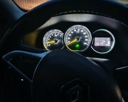 Червоний Рено Сандеро СтепВей, об'ємом двигуна 0.9 л та пробігом 109 тис. км за 9500 $, фото 13 на Automoto.ua