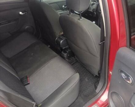 Красный Рено Сандеро СтэпВэй, объемом двигателя 1.46 л и пробегом 114 тыс. км за 9900 $, фото 4 на Automoto.ua