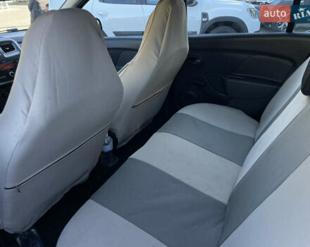 Красный Рено Сандеро СтэпВэй, объемом двигателя 1.46 л и пробегом 84 тыс. км за 13200 $, фото 7 на Automoto.ua