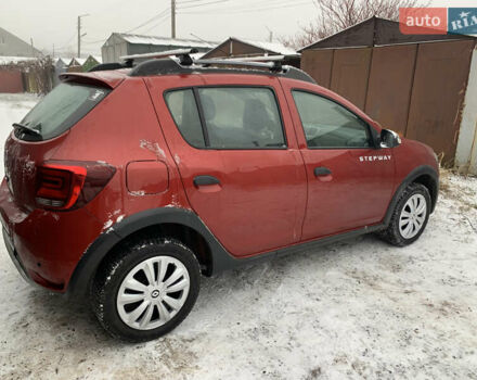 Червоний Рено Сандеро СтепВей, об'ємом двигуна 0.9 л та пробігом 100 тис. км за 11000 $, фото 4 на Automoto.ua