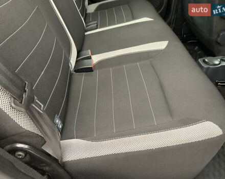 Червоний Рено Сандеро СтепВей, об'ємом двигуна 0.9 л та пробігом 100 тис. км за 11000 $, фото 25 на Automoto.ua