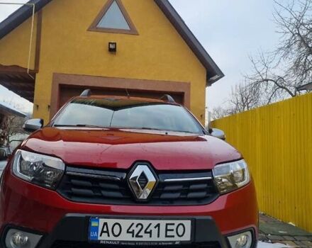 Красный Рено Сандеро СтэпВэй, объемом двигателя 1.46 л и пробегом 60 тыс. км за 12000 $, фото 4 на Automoto.ua