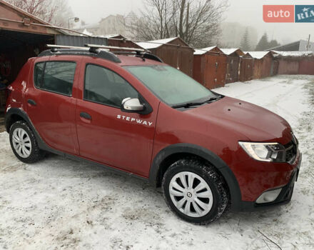 Червоний Рено Сандеро СтепВей, об'ємом двигуна 0.9 л та пробігом 100 тис. км за 11000 $, фото 1 на Automoto.ua