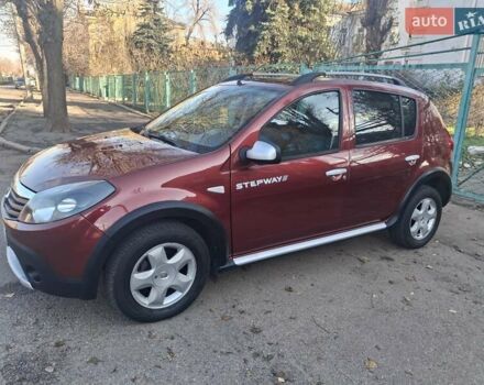 Красный Рено Сандеро СтэпВэй, объемом двигателя 1.6 л и пробегом 160 тыс. км за 6450 $, фото 1 на Automoto.ua