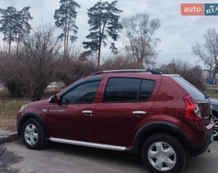 Червоний Рено Сандеро СтепВей, об'ємом двигуна 1.6 л та пробігом 154 тис. км за 6700 $, фото 1 на Automoto.ua