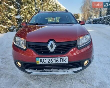 Красный Рено Сандеро СтэпВэй, объемом двигателя 1.5 л и пробегом 164 тыс. км за 8600 $, фото 1 на Automoto.ua