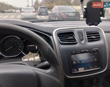 Рено Сандеро СтэпВэй, объемом двигателя 1.5 л и пробегом 111 тыс. км за 8500 $, фото 6 на Automoto.ua