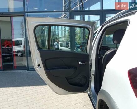 Рено Сандеро СтепВей, об'ємом двигуна 1.46 л та пробігом 59 тис. км за 8450 $, фото 13 на Automoto.ua