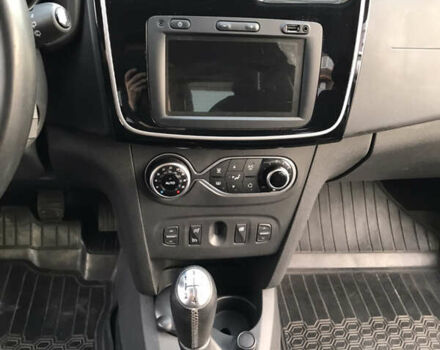 Рено Сандеро СтепВей, об'ємом двигуна 1.46 л та пробігом 40 тис. км за 13300 $, фото 19 на Automoto.ua