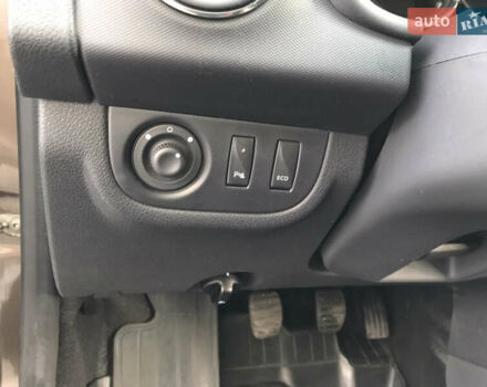 Рено Сандеро СтепВей, об'ємом двигуна 1.46 л та пробігом 40 тис. км за 13300 $, фото 20 на Automoto.ua