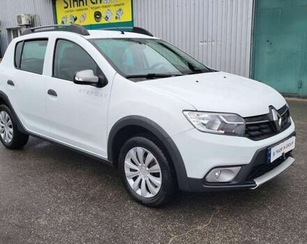 Рено Сандеро СтэпВэй, объемом двигателя 0.9 л и пробегом 72 тыс. км за 10200 $, фото 9 на Automoto.ua