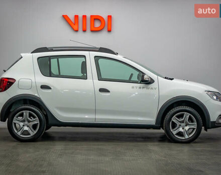 Рено Сандеро СтэпВэй, объемом двигателя 1.5 л и пробегом 85 тыс. км за 11870 $, фото 3 на Automoto.ua