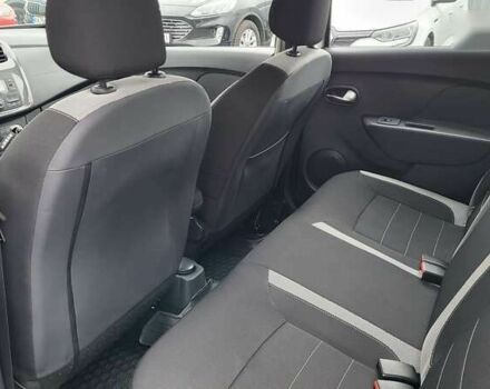 Рено Сандеро СтэпВэй, объемом двигателя 0.9 л и пробегом 72 тыс. км за 10200 $, фото 17 на Automoto.ua