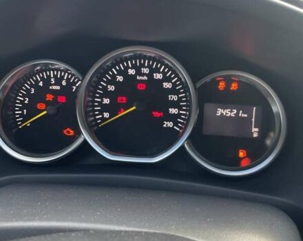 Рено Сандеро СтэпВэй, объемом двигателя 1.46 л и пробегом 37 тыс. км за 13500 $, фото 3 на Automoto.ua