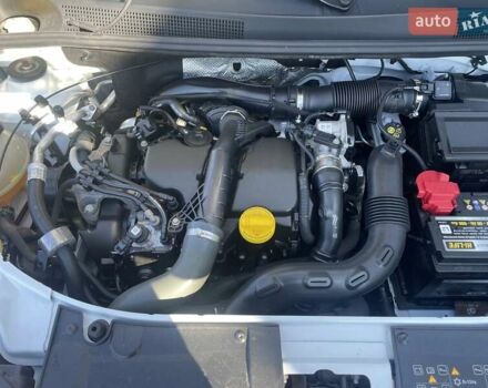 Рено Сандеро СтэпВэй, объемом двигателя 1.46 л и пробегом 37 тыс. км за 13500 $, фото 7 на Automoto.ua