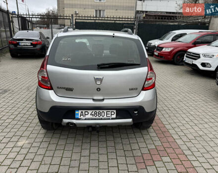 Серый Рено Сандеро СтэпВэй, объемом двигателя 1.5 л и пробегом 180 тыс. км за 5500 $, фото 3 на Automoto.ua