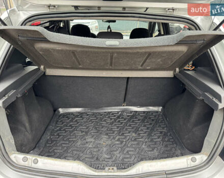 Серый Рено Сандеро СтэпВэй, объемом двигателя 1.5 л и пробегом 180 тыс. км за 5500 $, фото 11 на Automoto.ua