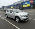 Серый Рено Сандеро СтэпВэй, объемом двигателя 1.6 л и пробегом 180 тыс. км за 6955 $, фото 41 на Automoto.ua