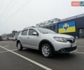 Серый Рено Сандеро СтэпВэй, объемом двигателя 1.6 л и пробегом 180 тыс. км за 6955 $, фото 42 на Automoto.ua
