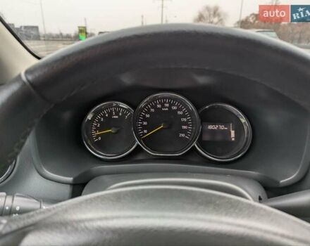 Серый Рено Сандеро СтэпВэй, объемом двигателя 1.6 л и пробегом 180 тыс. км за 6955 $, фото 20 на Automoto.ua