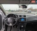 Серый Рено Сандеро СтэпВэй, объемом двигателя 1.6 л и пробегом 180 тыс. км за 6955 $, фото 18 на Automoto.ua